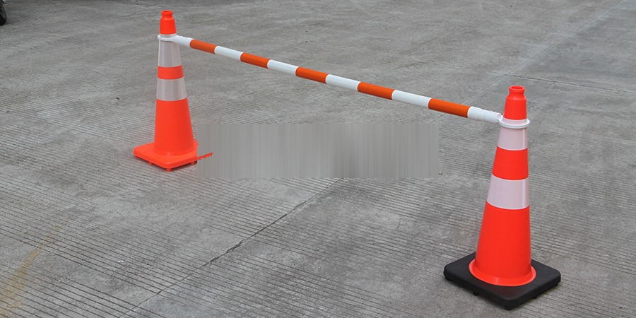 1.8M-3.0M Retractable Cone Bar